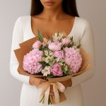 Альстромерии белые